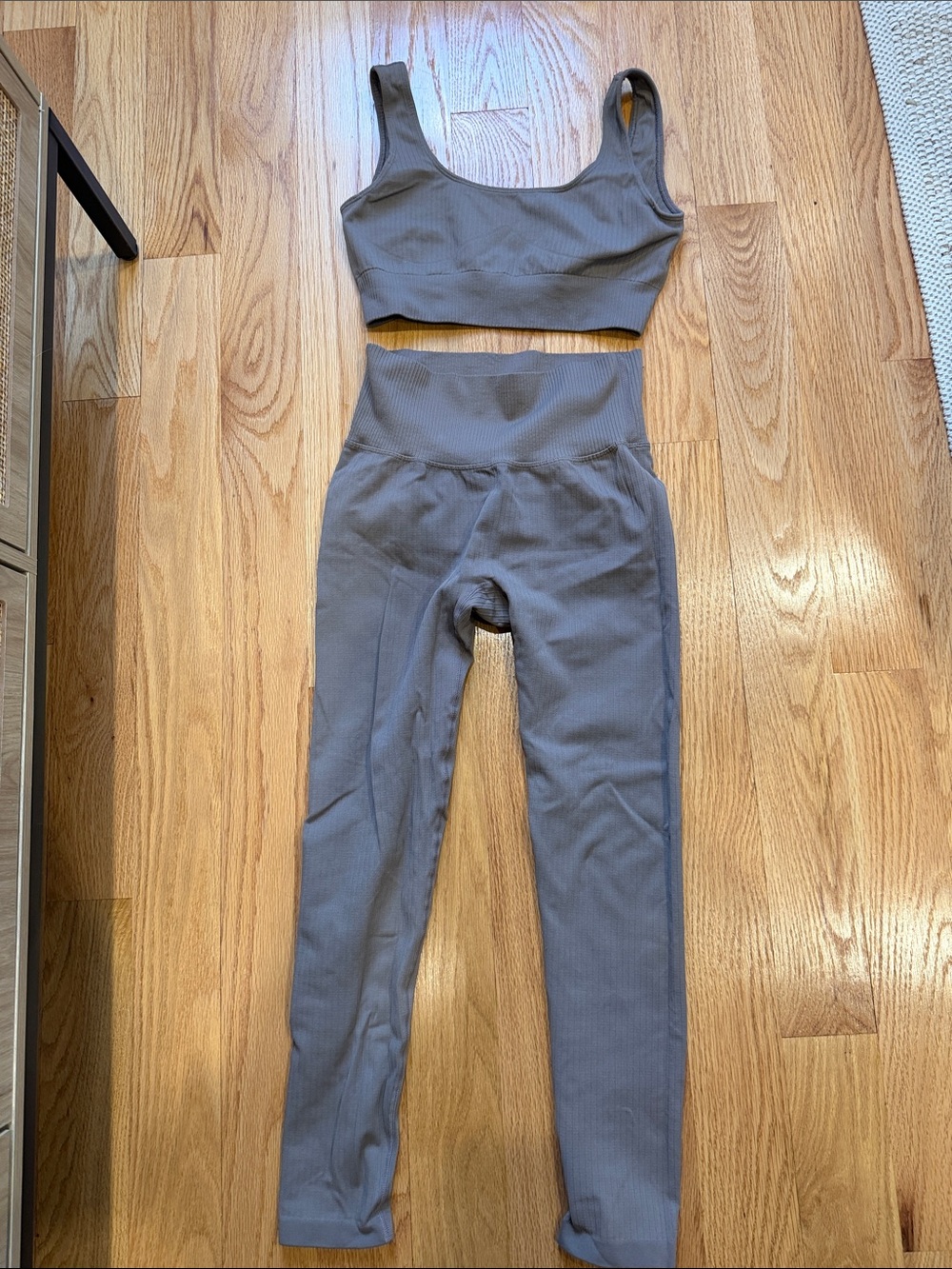 Lot of Amazon Women’s workout clothes - Picture 2 of 3